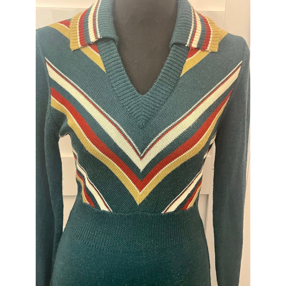 Vintage 1970s YES Chevron Knit Sweater Dress – Dark Green Wool Blend Sz Small - Picture 6 of 8